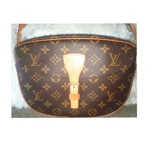 Louis Vuitton Cross Body